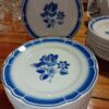Assiette plate Badonviller fleurs bleues