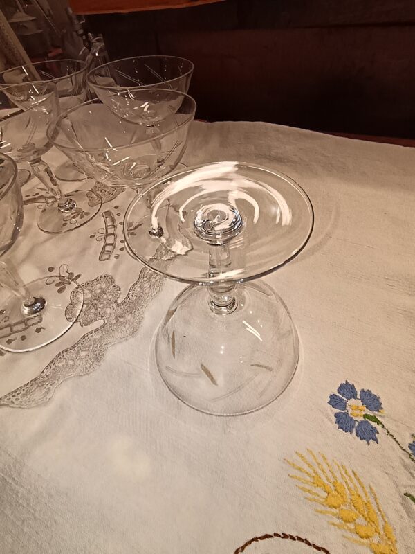 8 coupes à Champagne