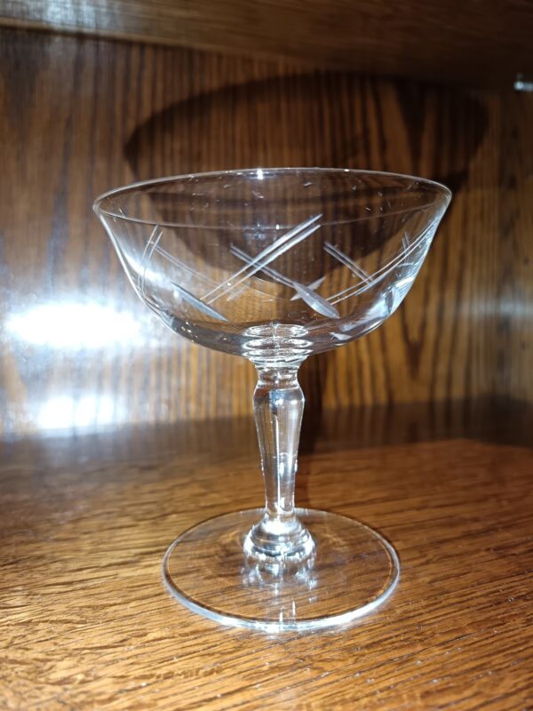 8 coupes à Champagne