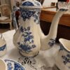 Service à café en faïence de Gien modèle Delft Bleu