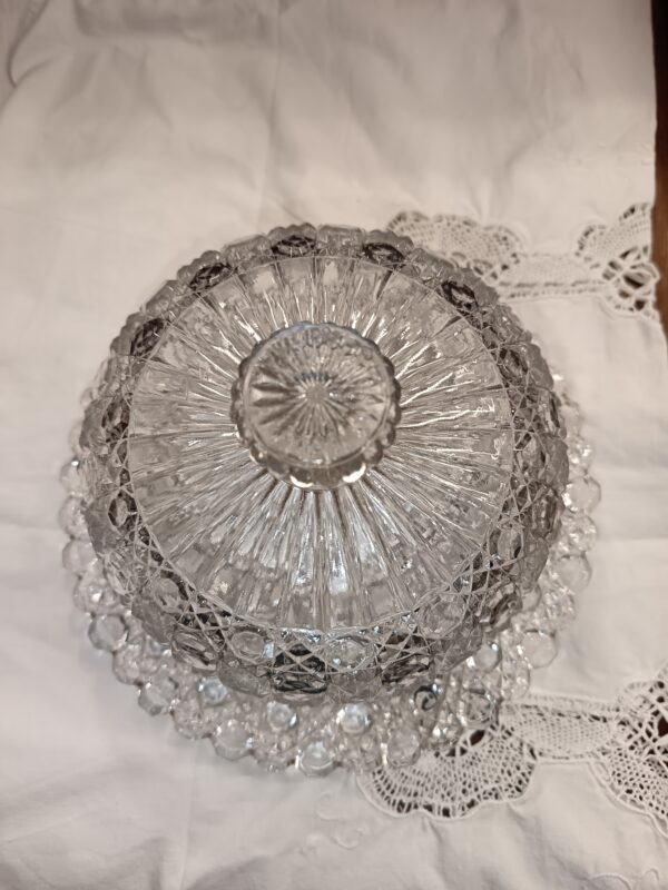 Cloche à fromage Baccarat Modèle Diamants pierreries