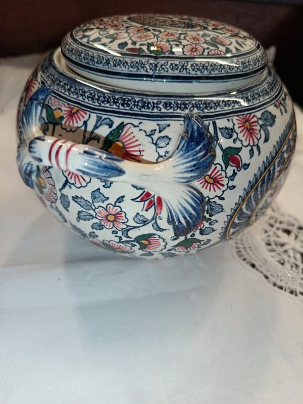 Pot couvert Gien modèle Cachemire