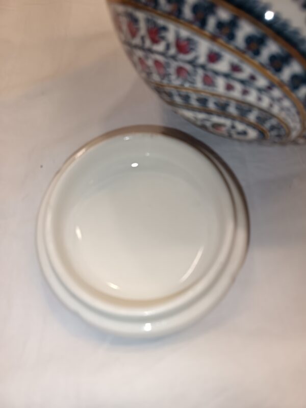 Pot couvert Gien modèle Cachemire