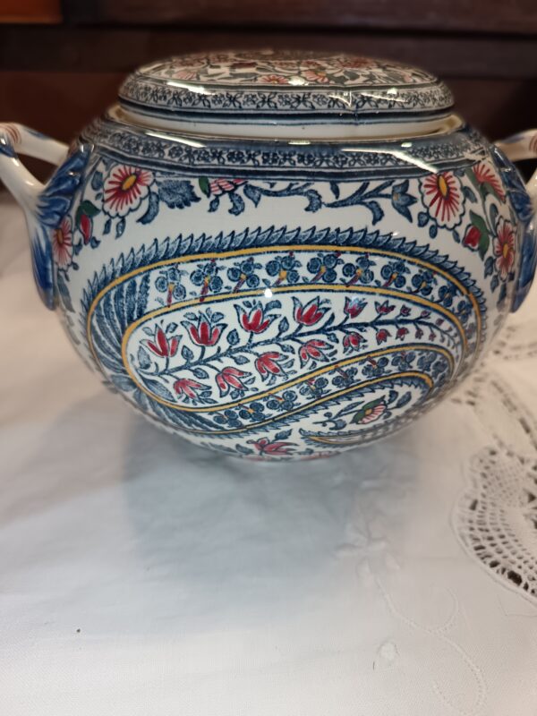 Pot couvert Gien modèle Cachemire