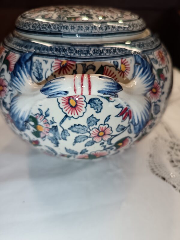 Pot couvert Gien modèle Cachemire