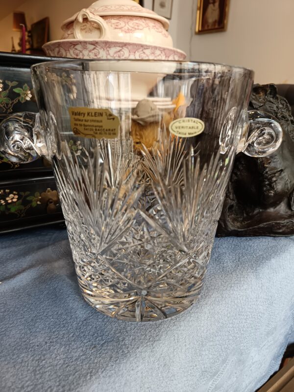 6 flûtes à Champagne en Cristal Valéry Klein à Baccarat